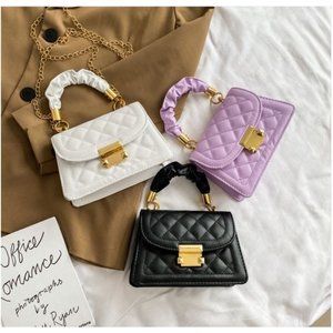 $7   Chain Crossbody Fashion Hangbags(BG115)